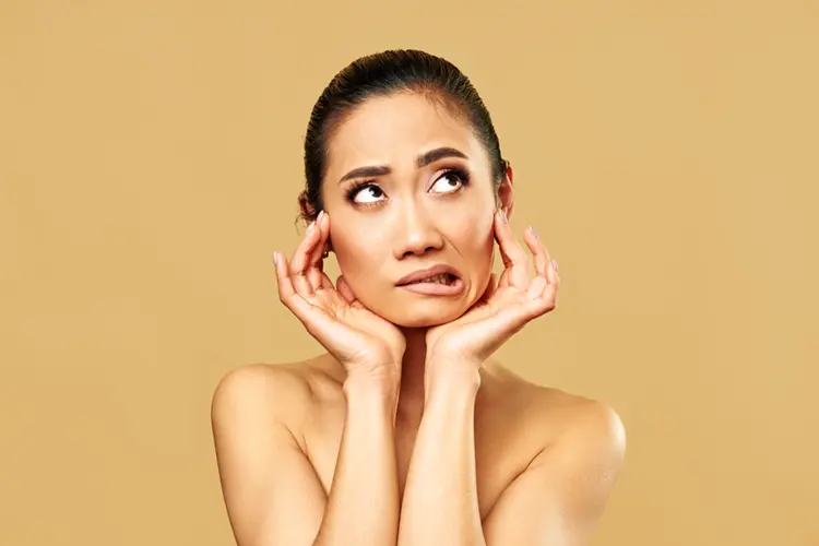 Microplastics in makeup — ingredient awareness