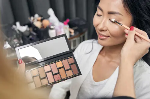 Affordable vs Luxury: Are High-End Makeup Palettes Worth It?